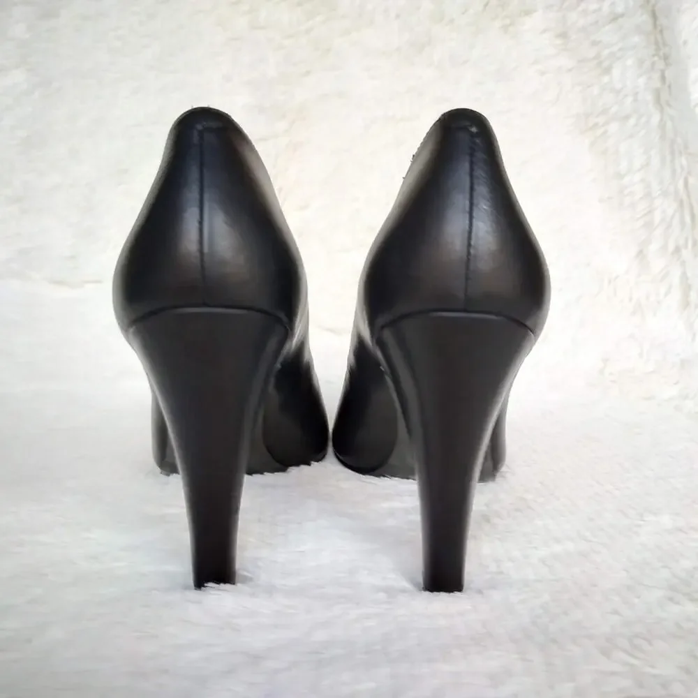 INC International Concepts Black Leather Pumps